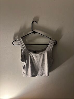SHEIN Gray Scoop Neck Cropped Tank